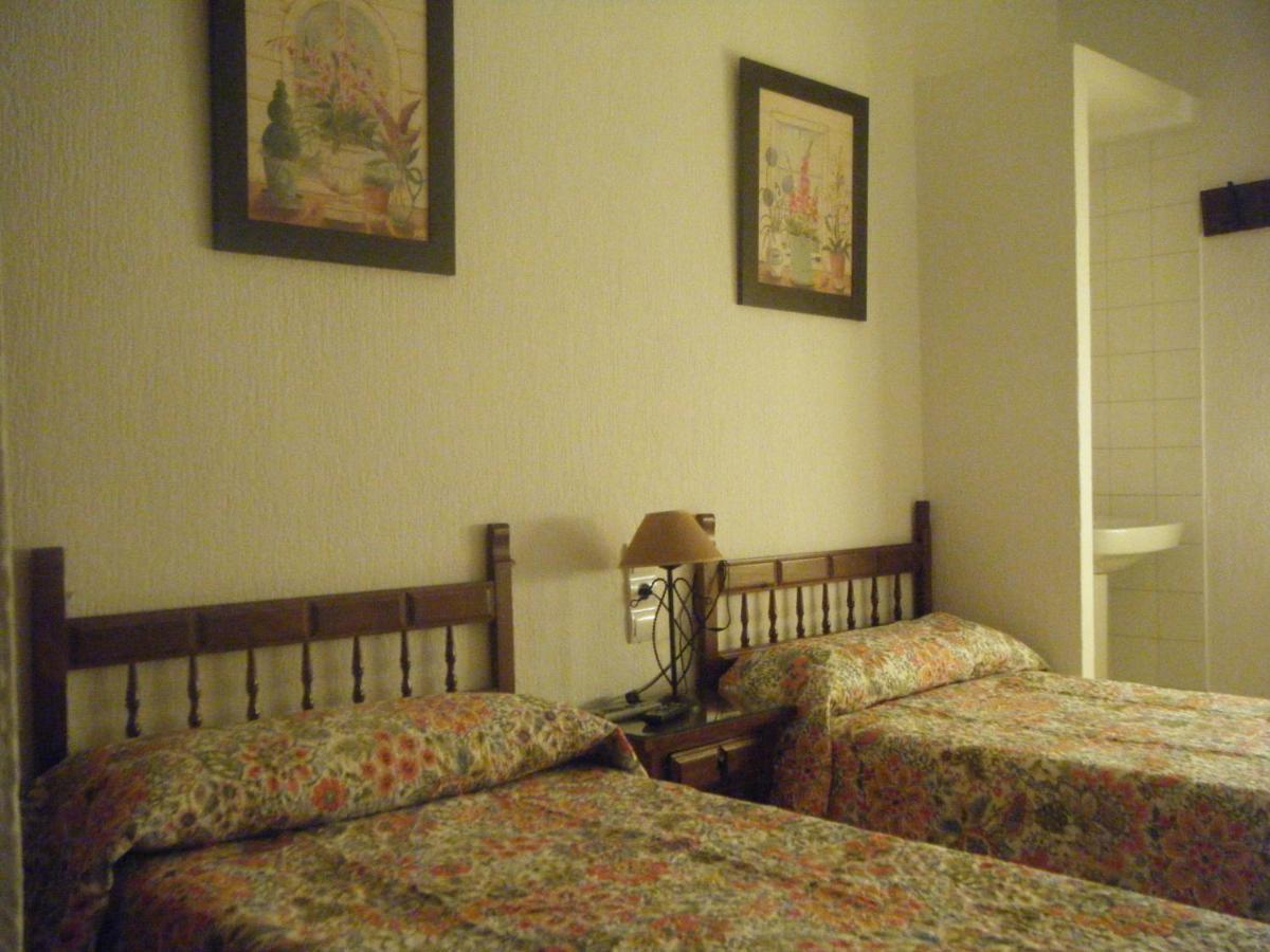 Hostal Muriel Aljaraque Pokój zdjęcie